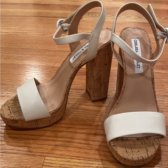 Cork high heels - Picture 2 of 2